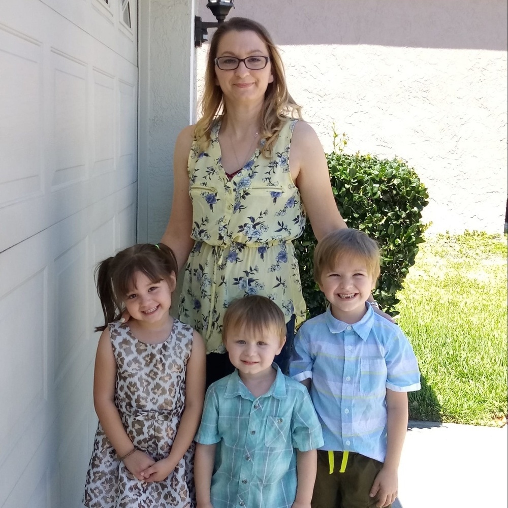 ⭐Meet your posher!⭐ Hi!!!⭐